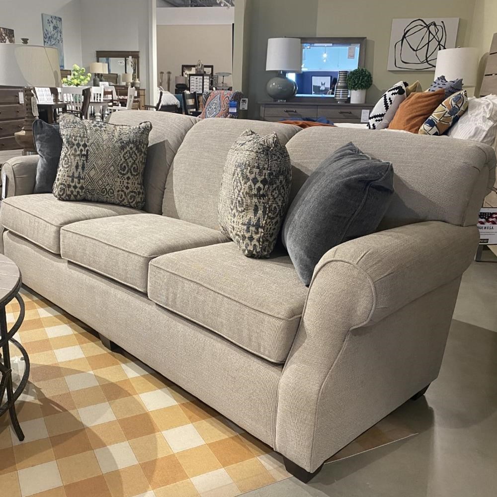 Kincaid Furniture Lynchburg 445481231 Sofa with Rolled Back and Tapered